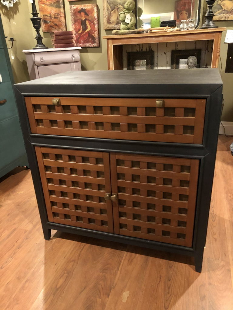 Wood Cabinet - Lg drawer w/2 shelf cabinet